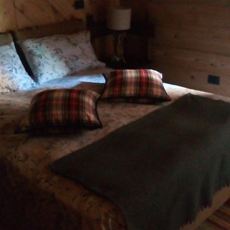 B&B L'Abric - Centro Storico Di Limonetto 리모네피에몬테 객실 사진