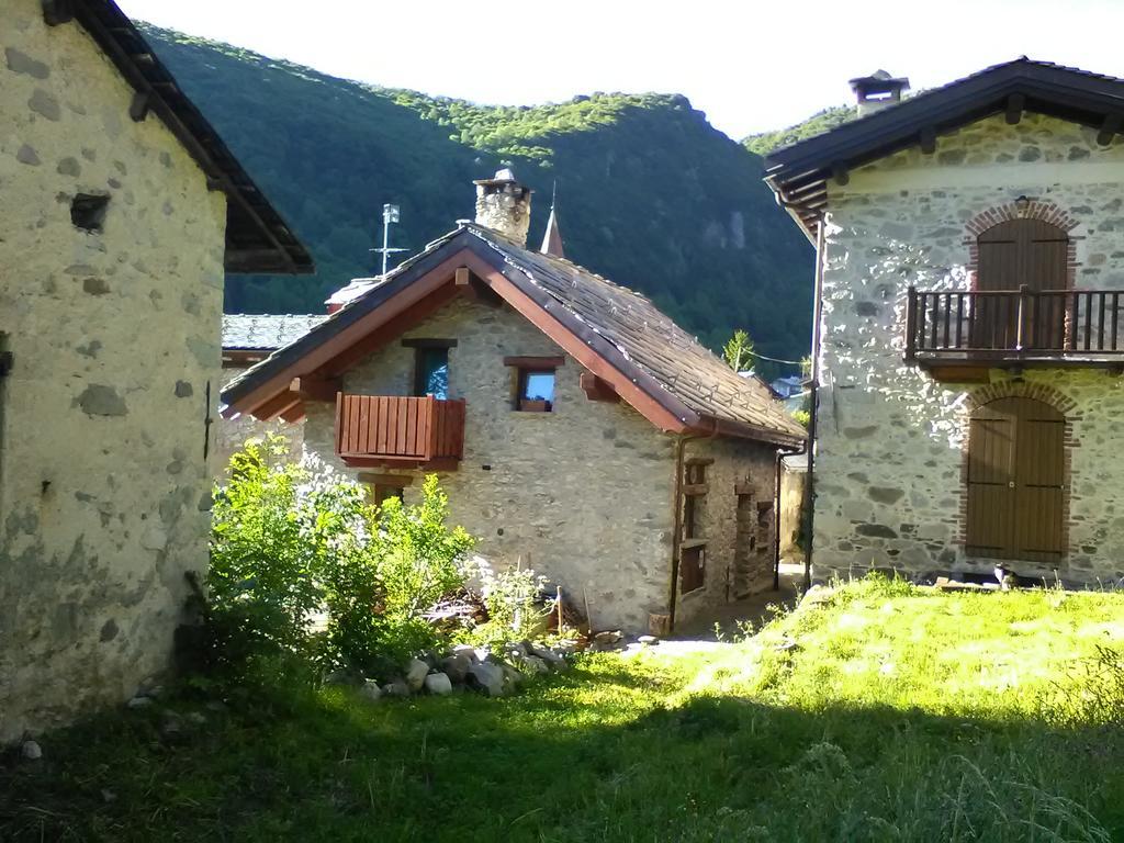 B&B L'Abric - Centro Storico Di Limonetto 리모네피에몬테 외부 사진